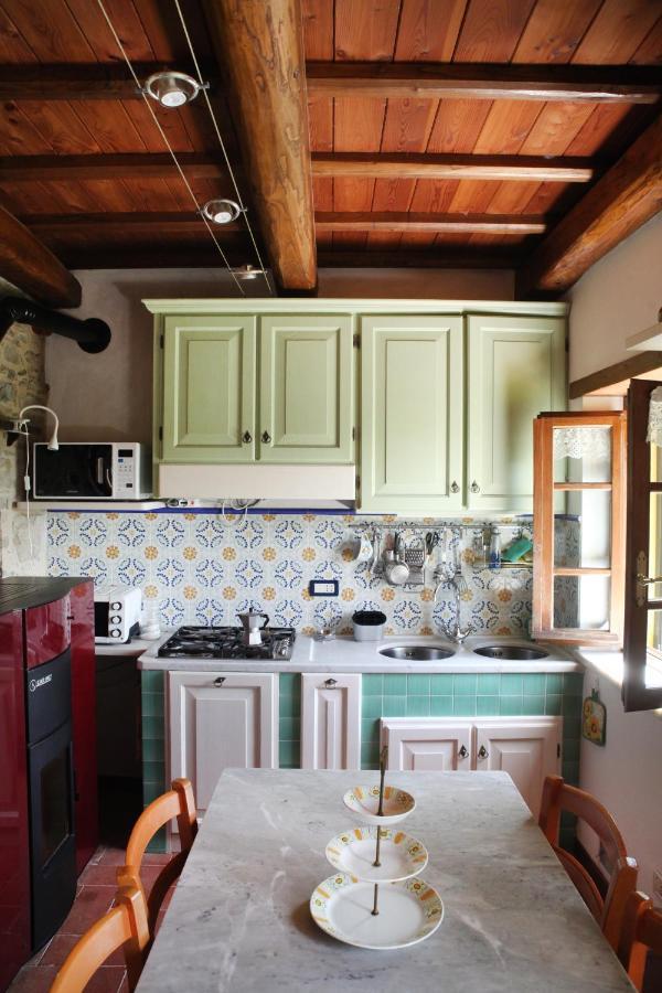 Deliziosa Casetta Sull'Appennino Toscano Montefegatesi Zewnętrze zdjęcie