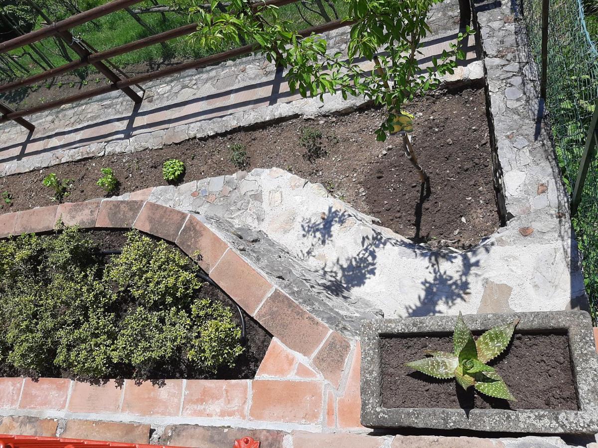 Deliziosa Casetta Sull'Appennino Toscano Montefegatesi Zewnętrze zdjęcie