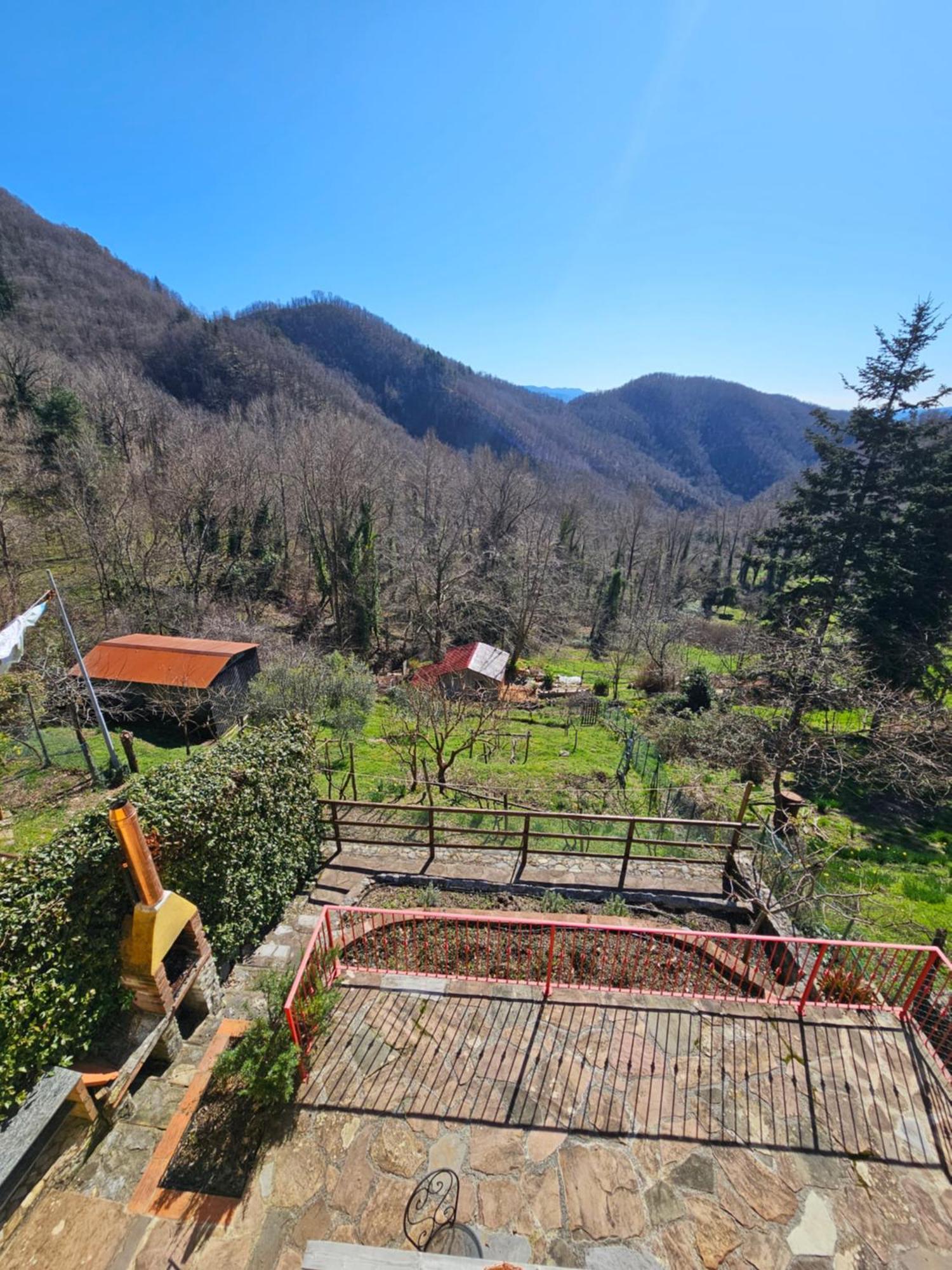 Deliziosa Casetta Sull'Appennino Toscano Montefegatesi Zewnętrze zdjęcie