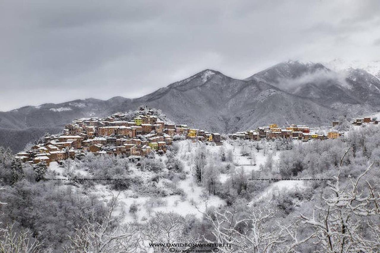 Deliziosa Casetta Sull'Appennino Toscano Montefegatesi Zewnętrze zdjęcie